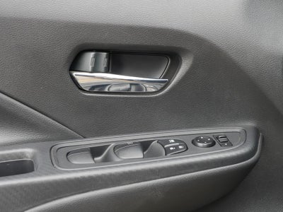 2023 Nissan Versa 1.6 SV