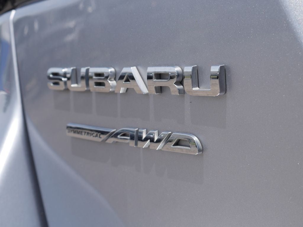 2022 Subaru Outback Limited - Photo 17