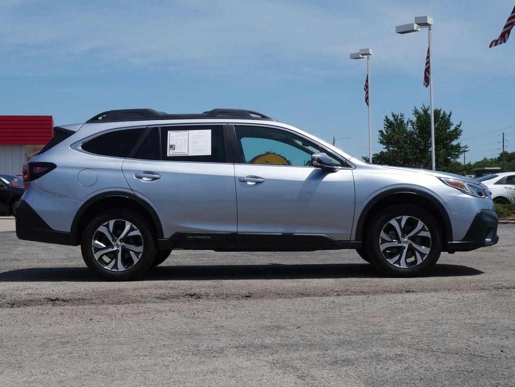 2022 Subaru Outback Limited - Photo 21
