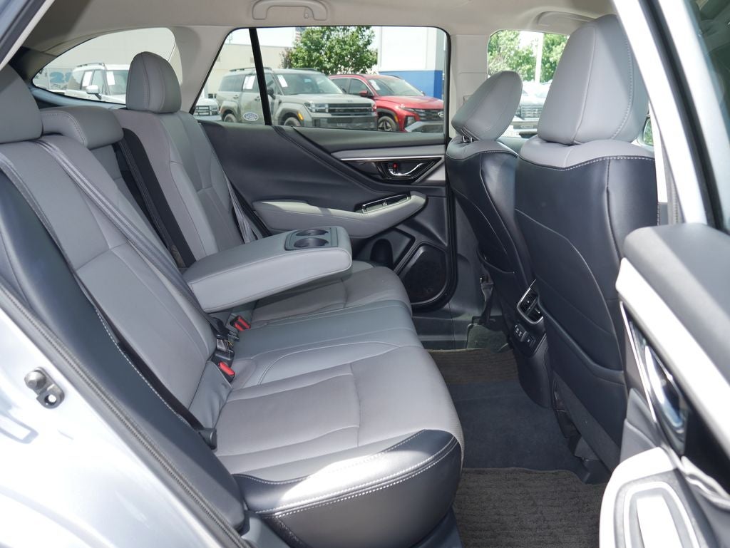 2022 Subaru Outback Limited - Photo 25