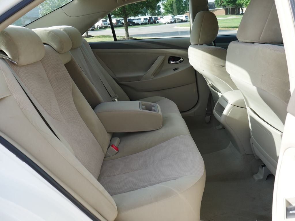2010 Toyota Camry Base - Photo 17