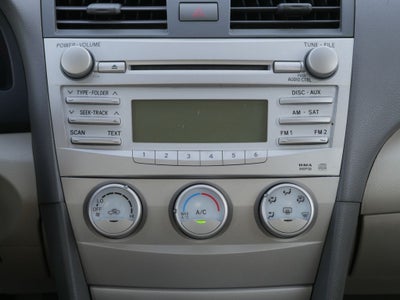 2010 Toyota Camry LE