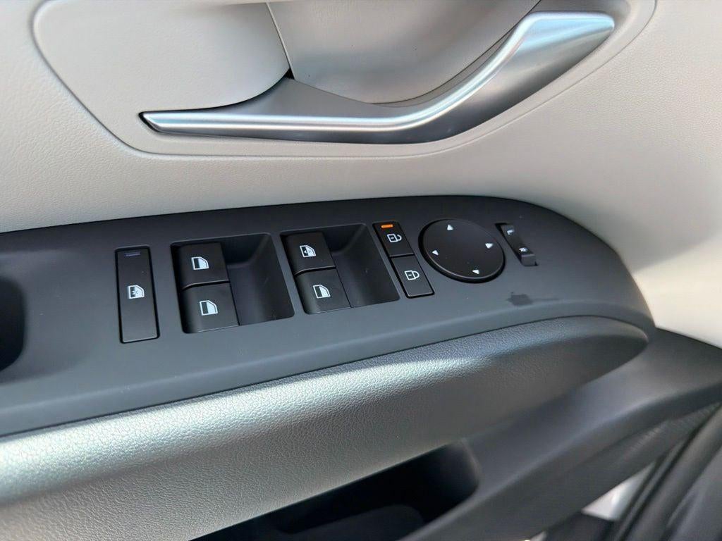 2026 Hyundai TUCSON SE AWD