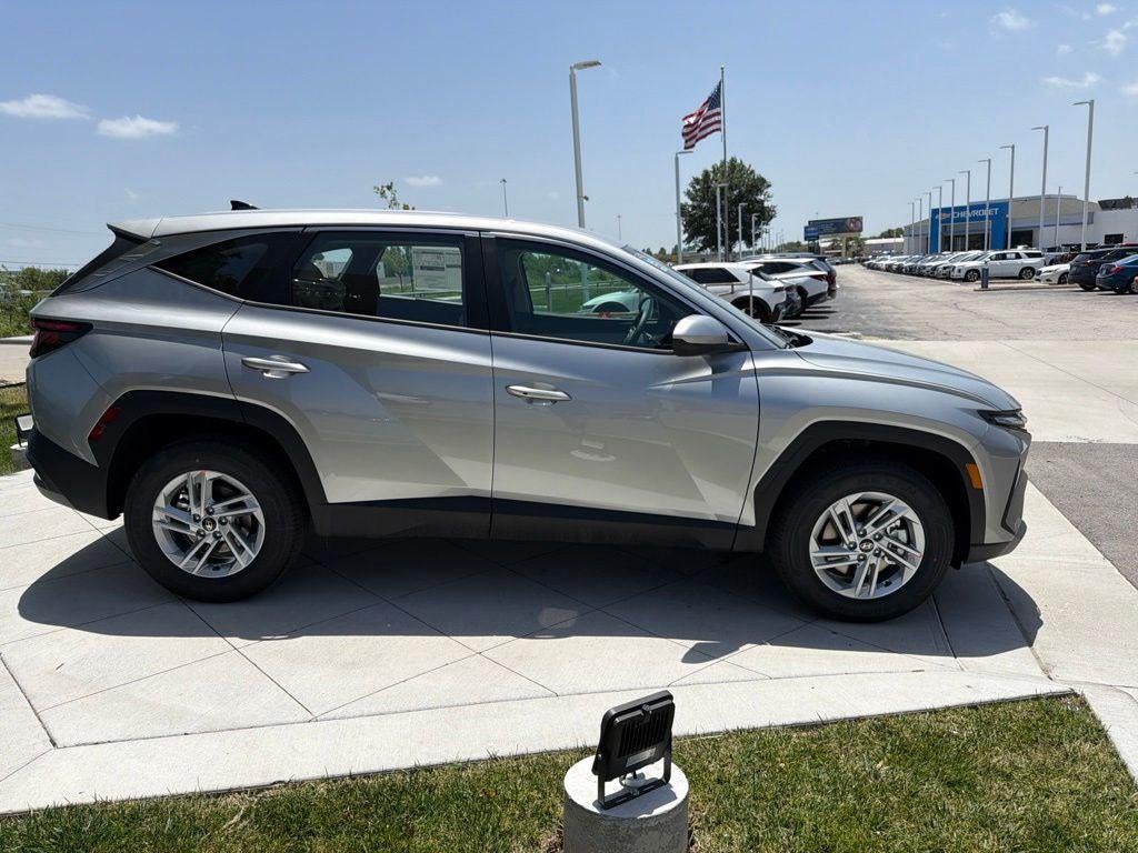 2026 Hyundai TUCSON SE AWD