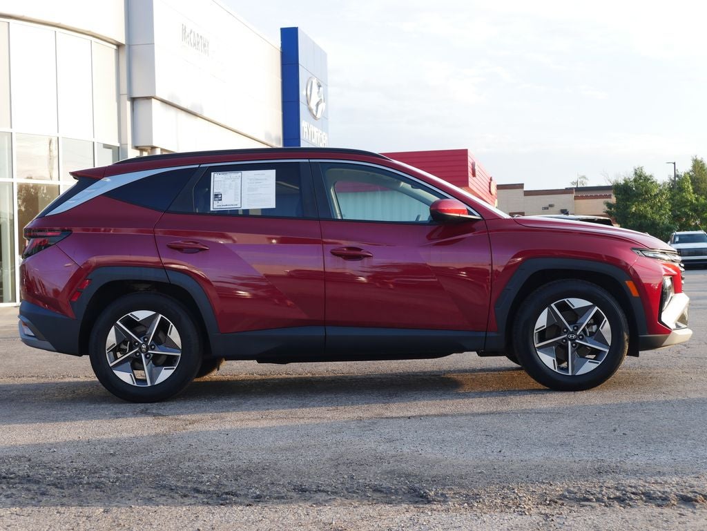 2025 Hyundai TUCSON SEL