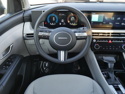 2025 Hyundai TUCSON SEL
