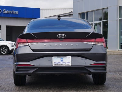 2021 Hyundai ELANTRA SEL