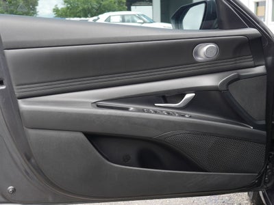 2021 Hyundai ELANTRA SEL