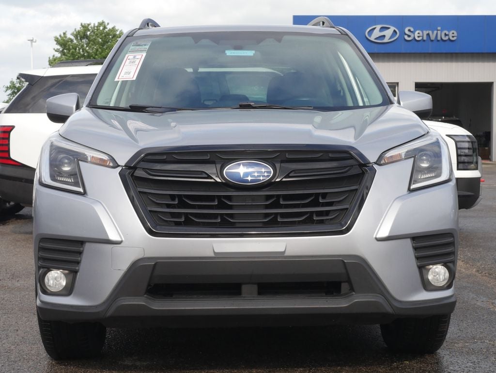 2022 Subaru Forester Premium