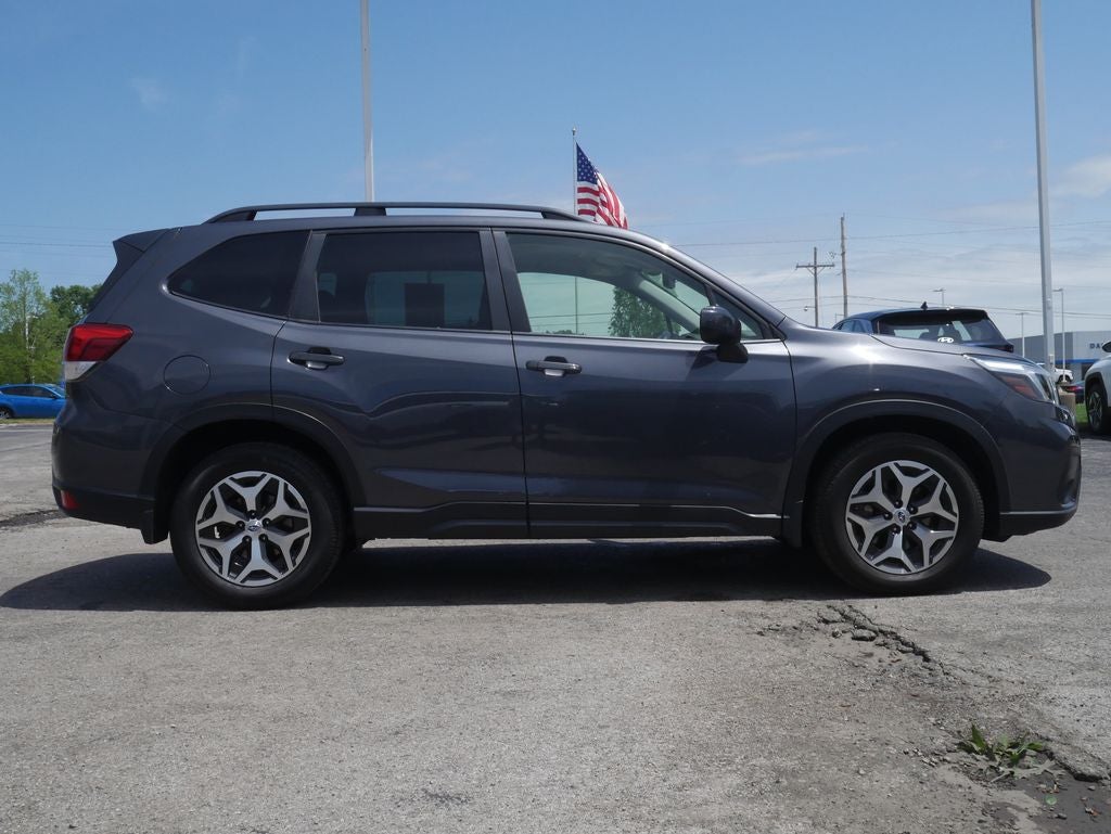 2021 Subaru Forester Premium - Photo 10
