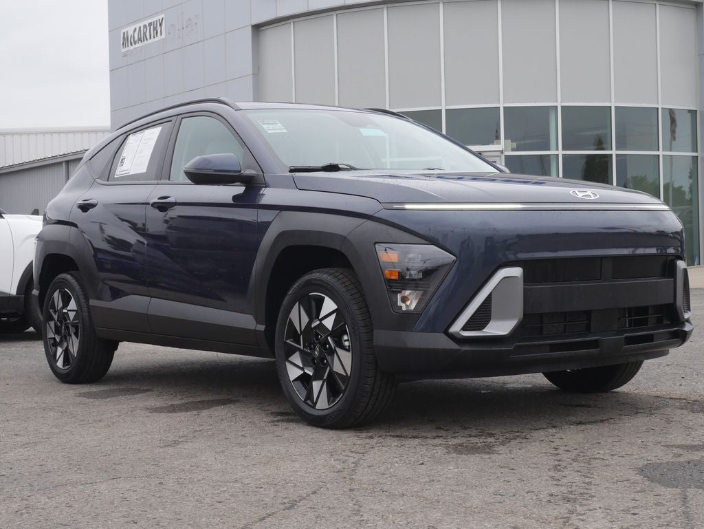 Used 2025 Hyundai Kona SEL with VIN KM8HBCAB0SU304287 for sale in Kansas City