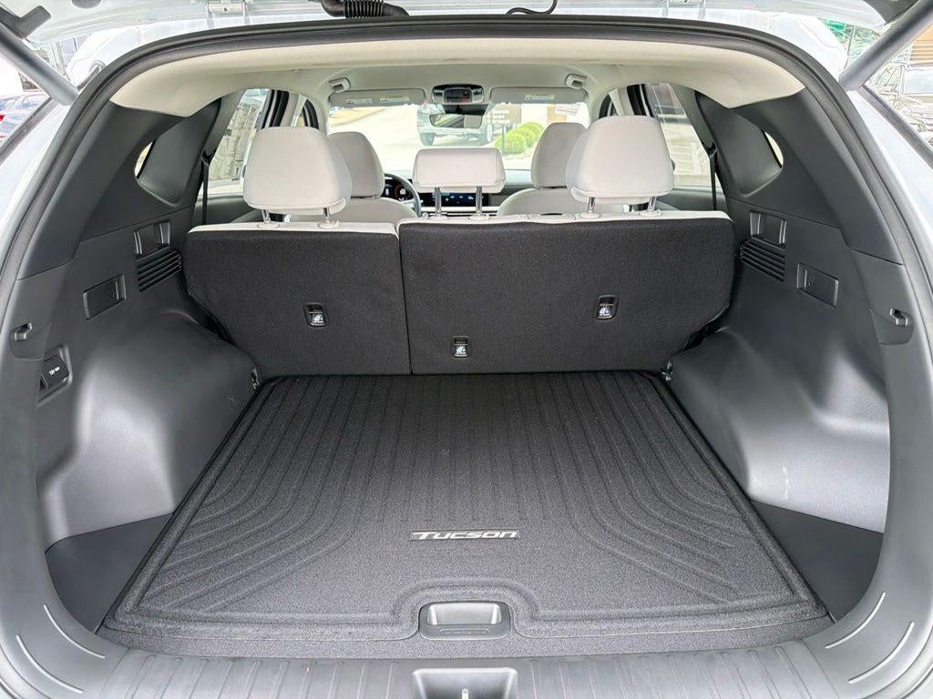 2026 Hyundai TUCSON HYBRID SEL AWD