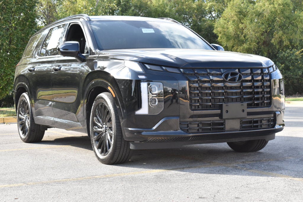 Used 2025 Hyundai Palisade Calligraphy Night Edition with VIN KM8R7DGE6SU911596 for sale in Kansas City