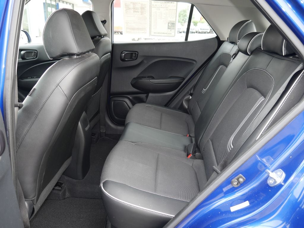 2023 Hyundai VENUE Limited
