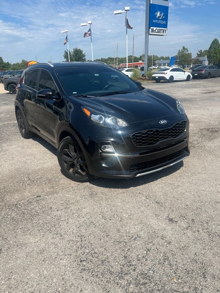 Used 2020 Kia Sportage S with VIN KNDP63AC0L7682851 for sale in Kansas City